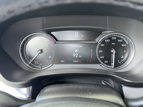 Used 2023 Cadillac XT4 Luxury w/ Driver Awareness Package image 13