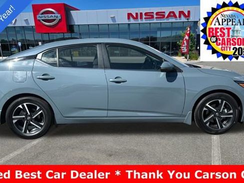 Used 2024 Nissan Sentra SV image 2
