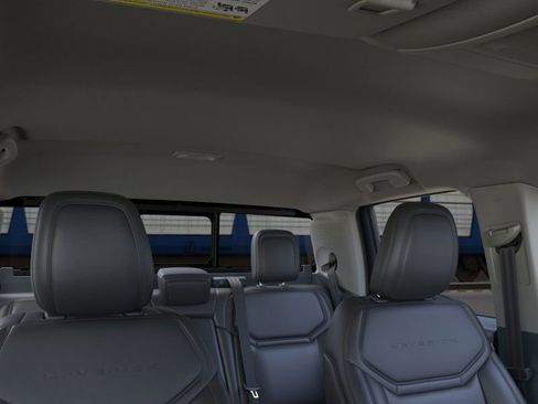 New 2026 Ford Maverick Lariat w/ Black Appearance Package image 36