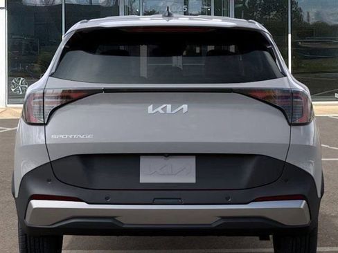 New 2026 Kia Sportage EX FWD image 13