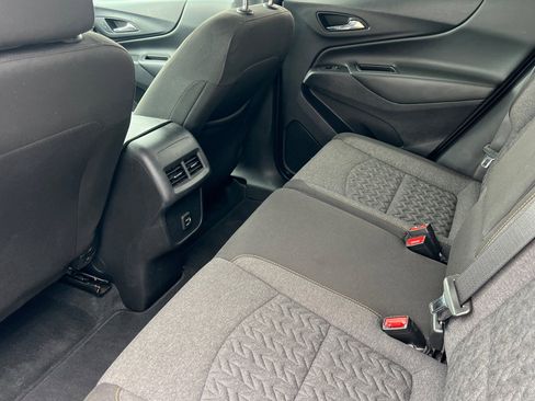 Used 2024 Chevrolet Equinox LT image 9