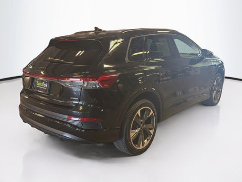 Used 2023 Audi Q4 e-tron Premium Plus AWD/4WD image 9
