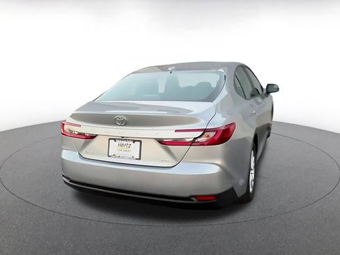 Used 2025 Toyota Camry LE image 14