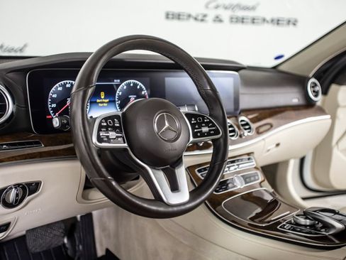 Used 2020 Mercedes-Benz E 450 4MATIC Wagon image 22