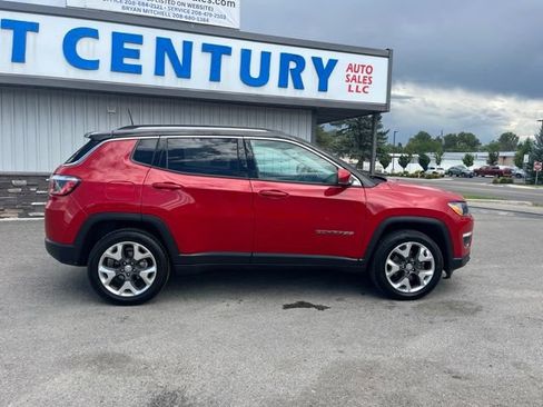 Used 2019 Jeep Compass Limited AWD/4WD image 22
