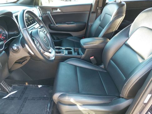 Used 2022 Kia Sportage Nightfall Edition image 14