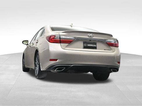 Used 2018 Lexus ES 350 w/ Luxury Package w/Wood Trim FWD image 28
