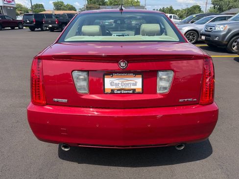 Used 2008 Cadillac STS V8 AWD w/ Preferred Equipment Group image 4