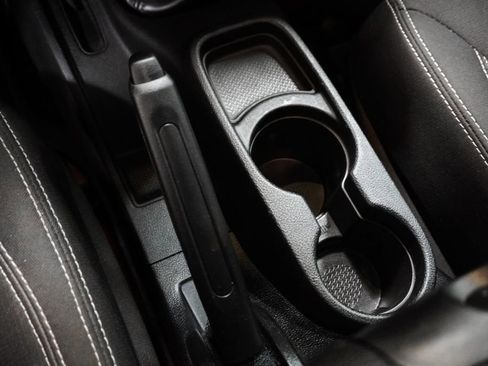 Used 2017 Jeep Wrangler Unlimited Sahara w/ Dual Top Group image 27