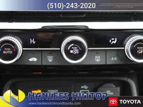 Used 2023 Honda Civic Sport image 23