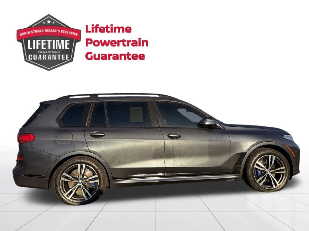 Used 2021 BMW X7 M50i w/ Dynamic Handling Package AWD/4WD image 9