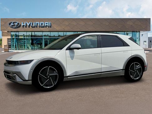 New 2025 Hyundai Ioniq 5 Limited image 2