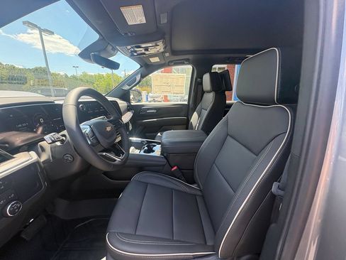 New 2026 Chevrolet Tahoe Premier AWD/4WD image 11