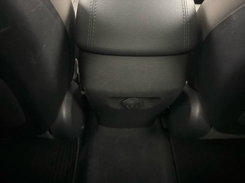 Used 2015 Hyundai Santa Fe Sport 2.0T w/ Option Group 05 FWD image 21