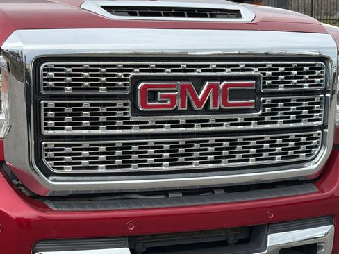 Used 2019 GMC Sierra 3500 Denali w/ Duramax Plus Package image 42