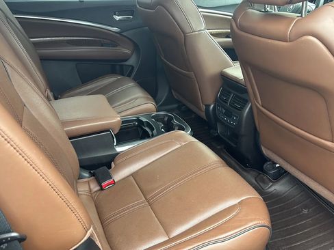 Used 2017 Acura MDX SH-AWD Sport Utility 4D image 36