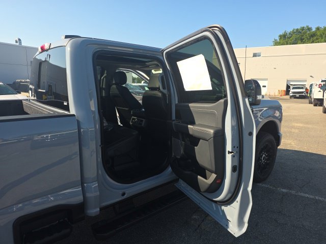 New 2026 Ford F350 Lariat w/ Black Appearance Package AWD/4WD image 36