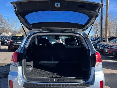 Used 2014 Subaru Outback 2.5i w/ Alloy Wheel Package image 20
