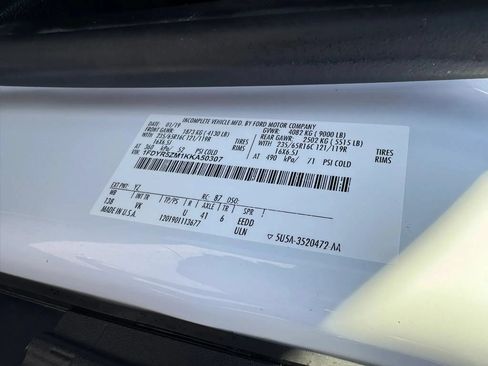 Used 2019 Ford Transit 250 138 RWD image 26