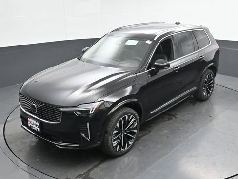 New 2026 Volvo XC90 B6 Ultra w/ Protection Package AWD/4WD image 36