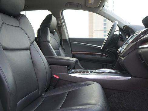 Used 2018 Acura MDX SH-AWD image 15