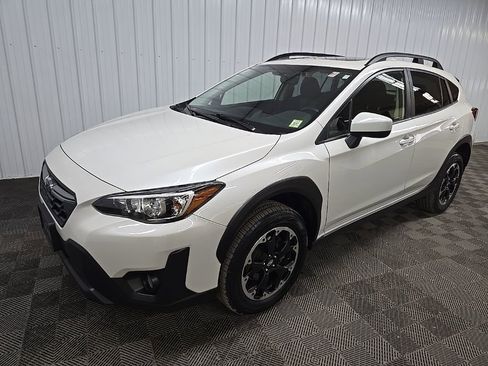 Used 2023 Subaru Crosstrek 2.0i Premium AWD/4WD image 8