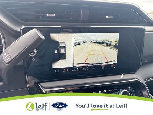 Used 2024 GMC Sierra 2500 AT4X image 28