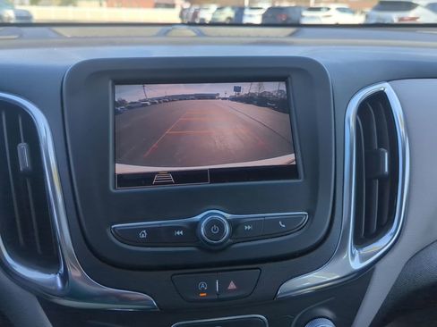 Certified 2024 Chevrolet Equinox LS AWD/4WD image 24
