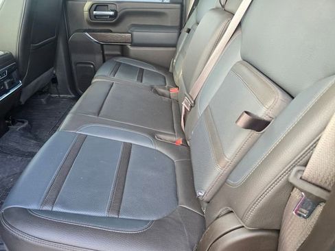 Used 2021 GMC Sierra 2500 Denali w/ Technology Package image 12