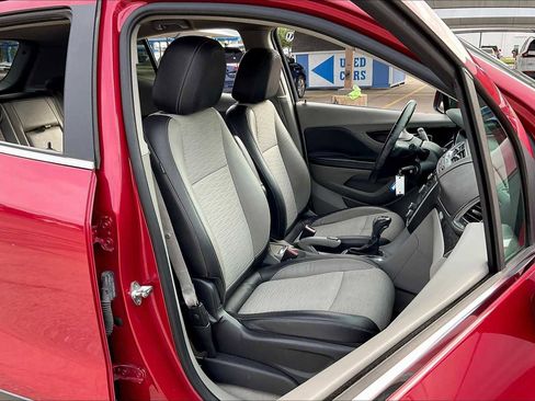 Used 2015 Buick Encore FWD image 8