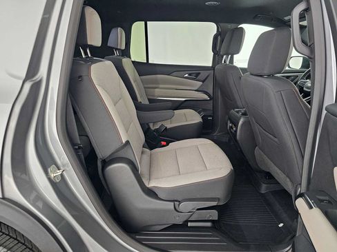 Used 2026 Chevrolet Traverse LT w/ Enhanced Driving Package FWD image 12