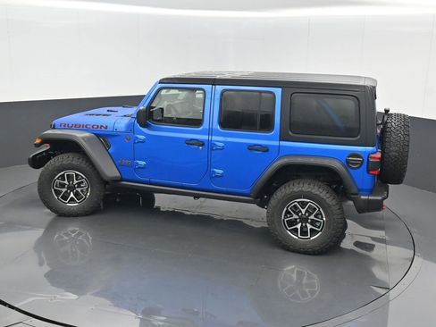 New 2025 Jeep Wrangler Rubicon w/ Technology Group image 39