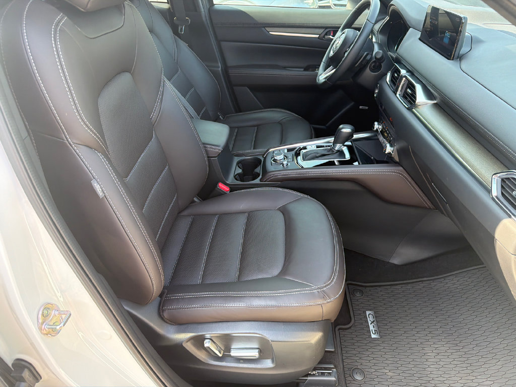 Used 2025 MAZDA CX-5 Signature AWD/4WD image 15