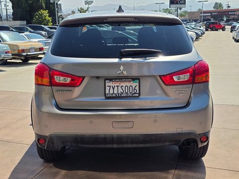Used 2017 Mitsubishi Outlander Sport SE FWD image 11