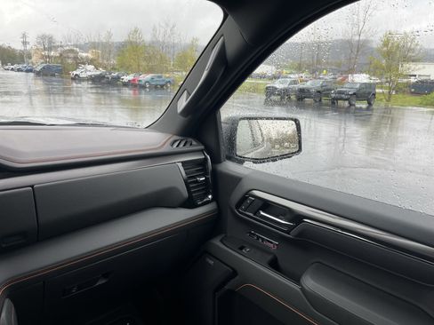 New 2026 GMC Sierra 1500 AT4 w/ AT4 Premium Package AWD/4WD image 49