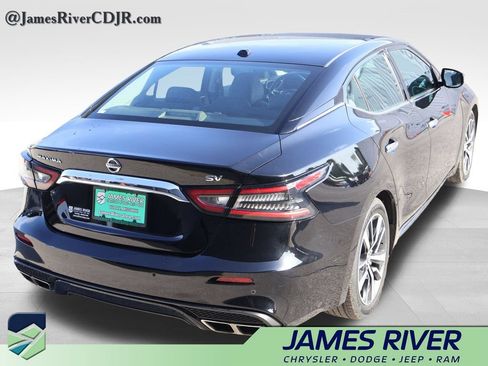 Used 2020 Nissan Maxima 3.5 SV w/ Floor Mat Group FWD image 5