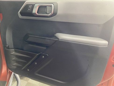 Used 2022 Ford Bronco 4-Door image 9