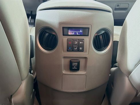 Used 2011 Honda Pilot LX image 22