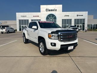 Used 2018 GMC Canyon SLE w/ SLE Convenience Package image 1