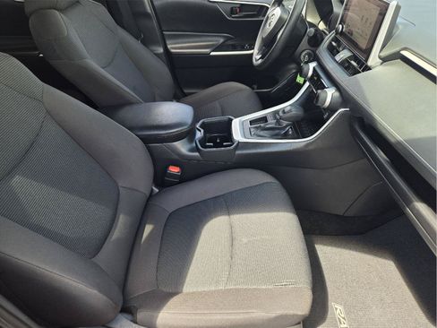 Used 2024 Toyota RAV4 LE FWD image 13