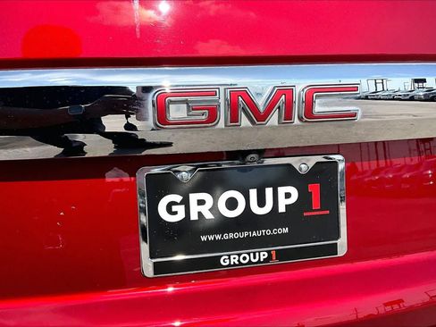 Used 2022 GMC Yukon XL SLT w/ SLT Premium Package AWD/4WD image 31