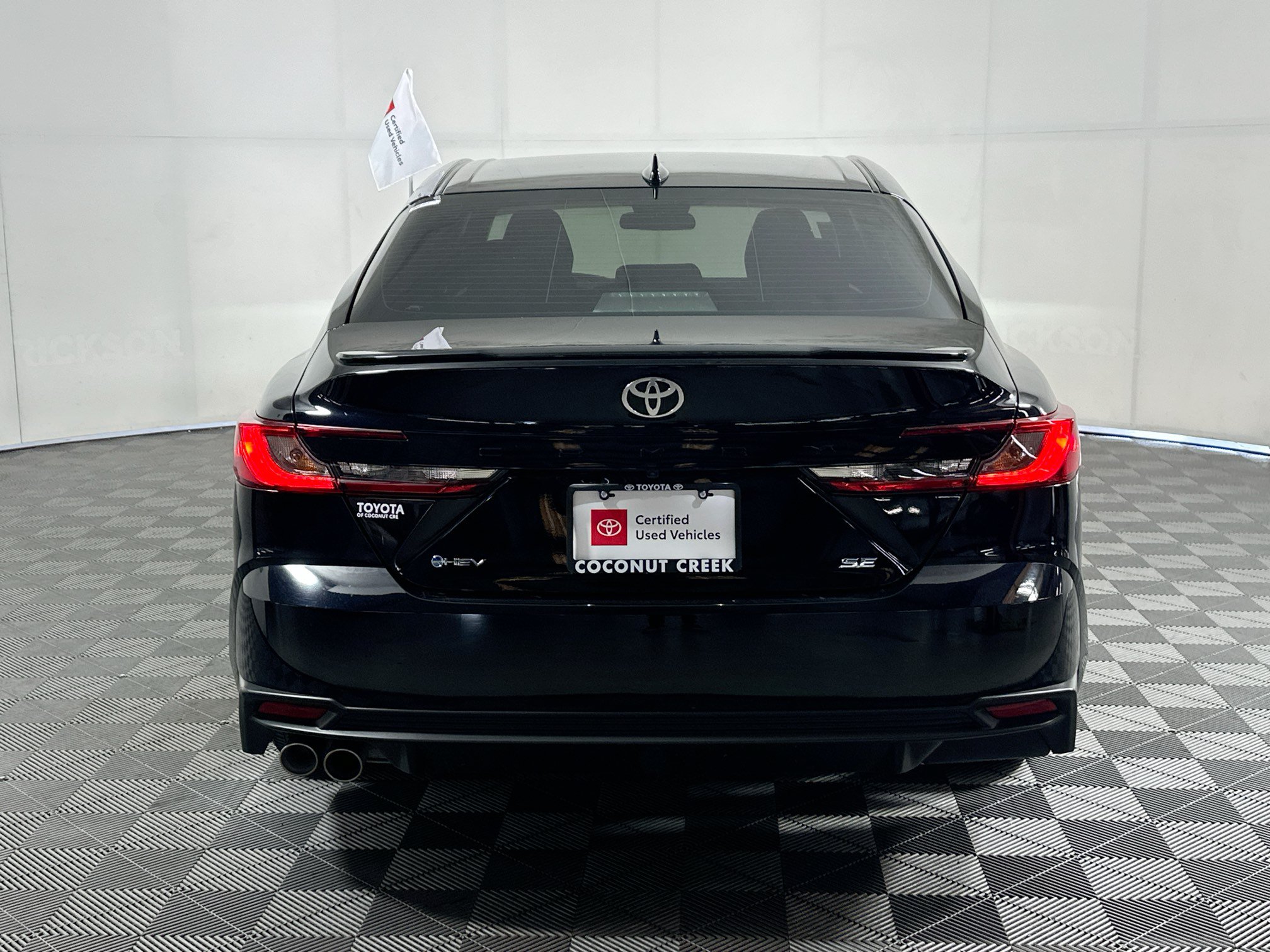 Certified 2026 Toyota Camry SE FWD image 4