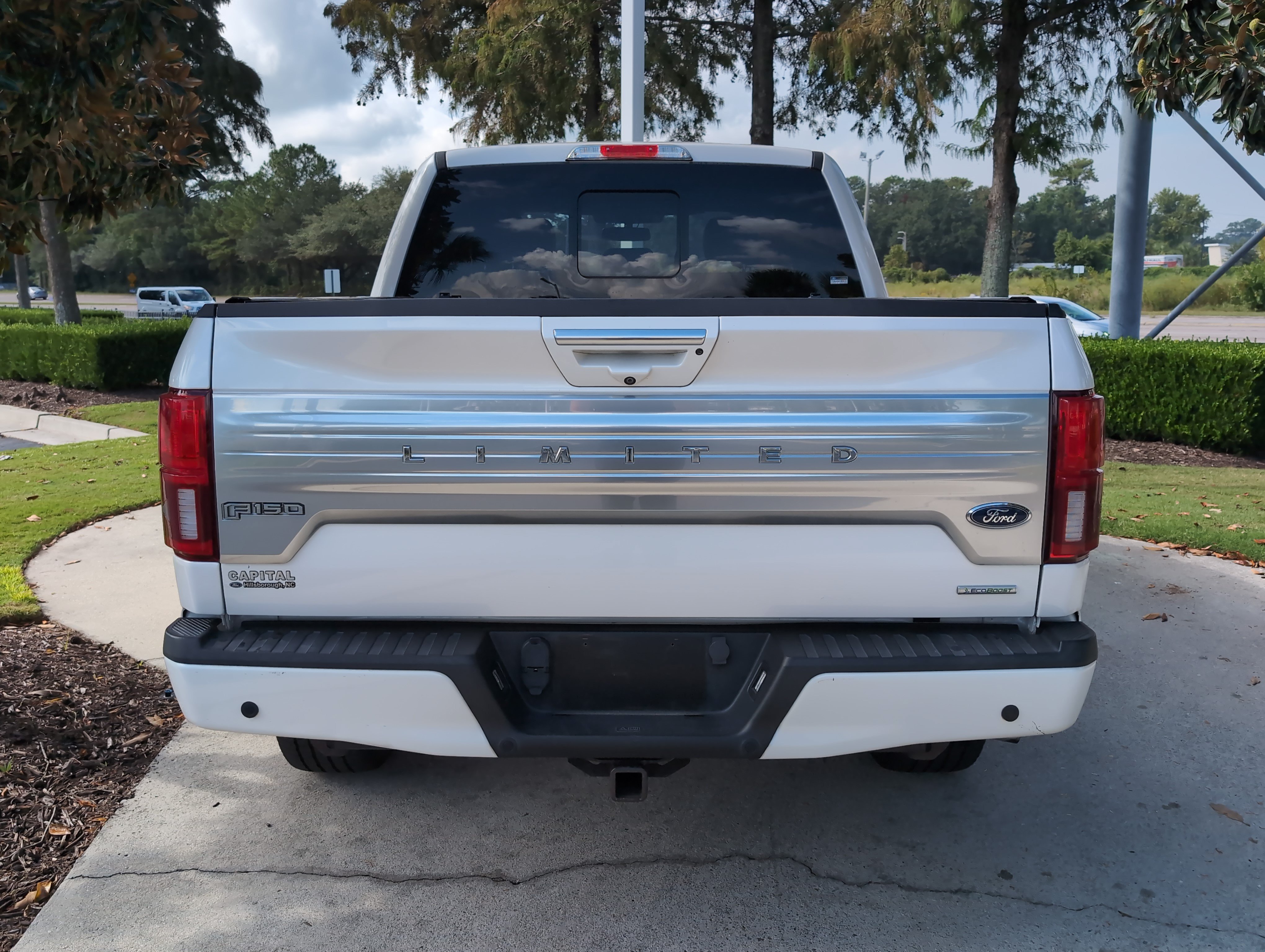 Used 2018 Ford F150 Limited w/ Trailer Tow Package AWD/4WD image 9