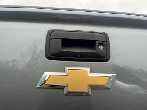 Used 2020 Chevrolet Colorado LT w/ LT Convenience Package image 9