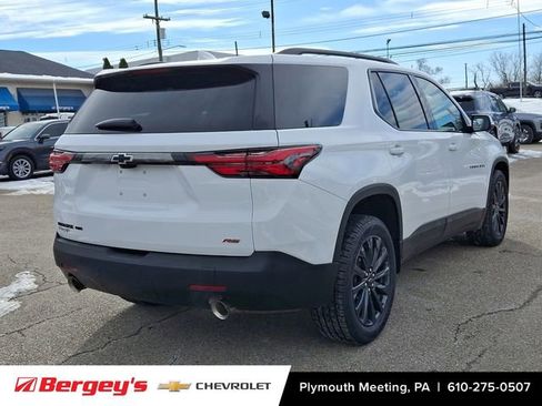 Certified 2023 Chevrolet Traverse RS image 8