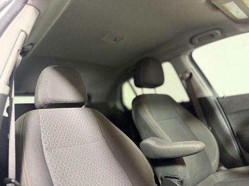 Used 2020 Chevrolet Trax LS w/ Tint and Cruise Package FWD image 12