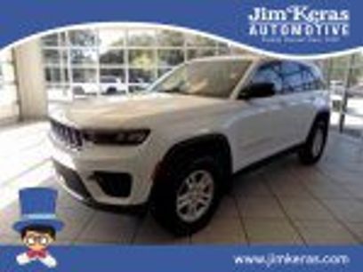 Used 2024 Jeep Grand Cherokee Laredo w/ MOPAR Finishing Package
