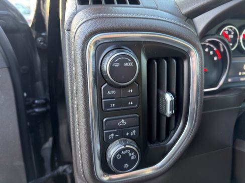 Used 2020 Chevrolet Silverado 1500 LT w/ All-Star Edition image 37