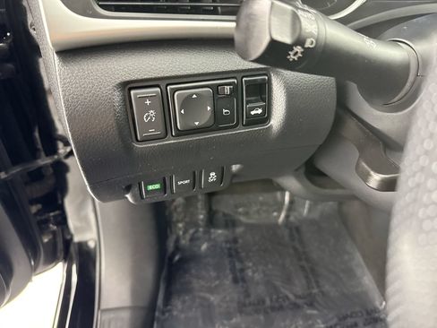 Used 2018 Nissan Sentra S FWD image 17