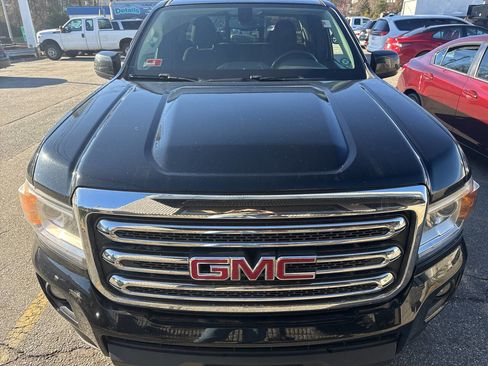 Used 2017 GMC Canyon SLE w/ SLE Convenience Package image 4